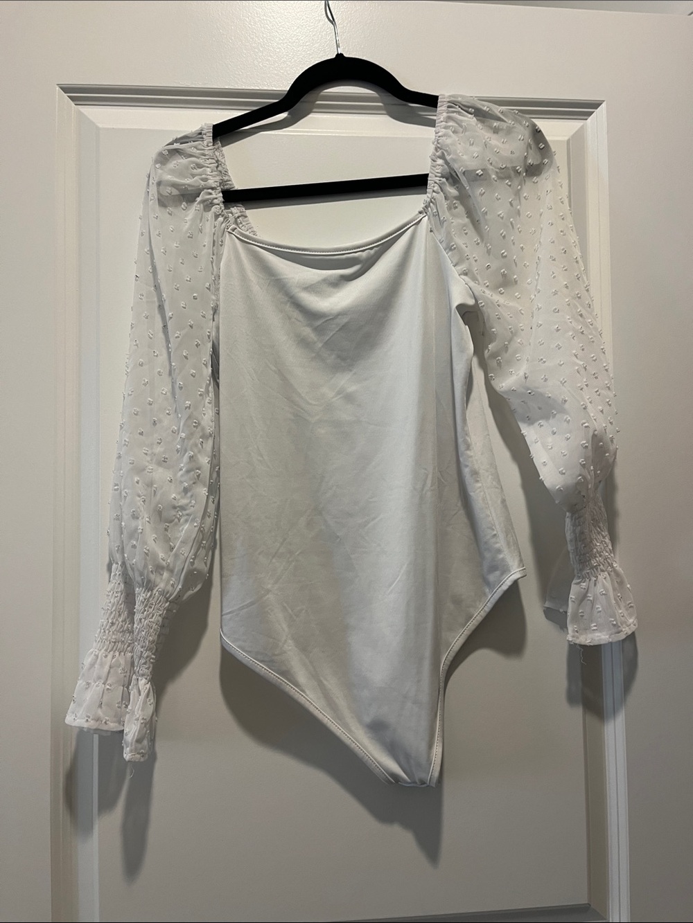 SHEIN White Puff-Sleeve Square-Neck Bodysuit